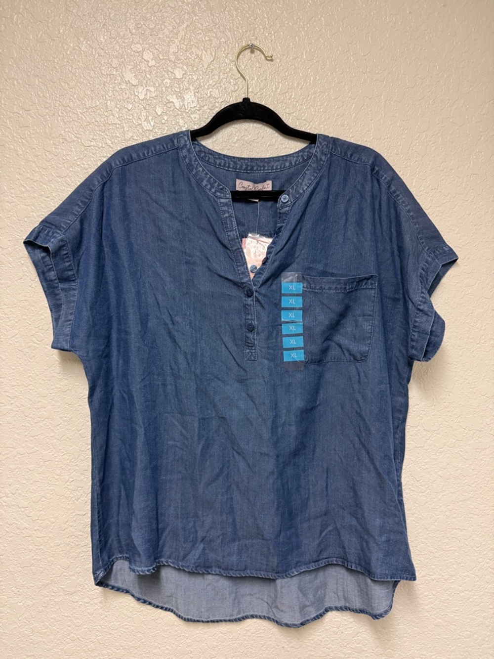NWT Coastal Comfort Dark Chambray Short Sleeve Top XL